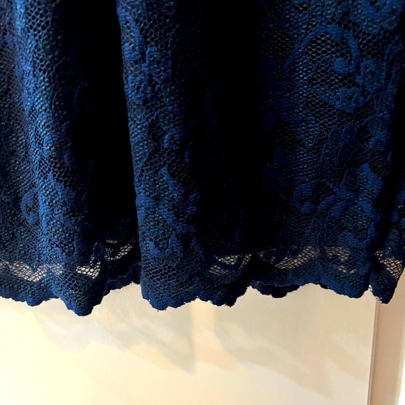 Calvin Klein Navy Lace Sheath Dress, V-neck Back, Gold Zipper 12 - Picture 3 of 4